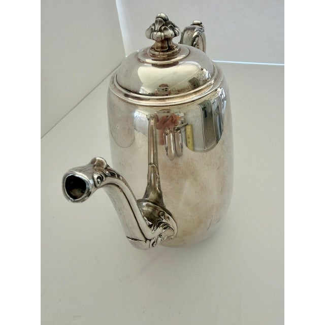 Baroque Vintage Wm Rogers Silverplate Coffee/Tea Set - Set of 4 For Sale - Image 3 of 18