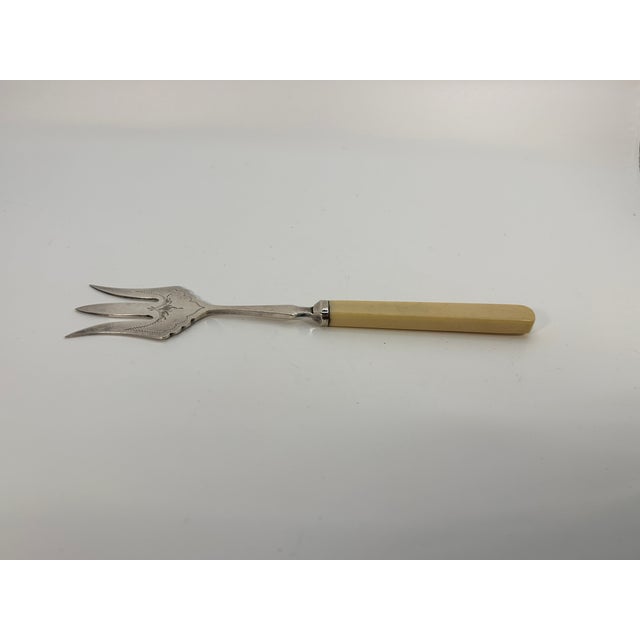 1920's Vintage Silverplated Bread Fork For Sale In New York - Image 6 of 6