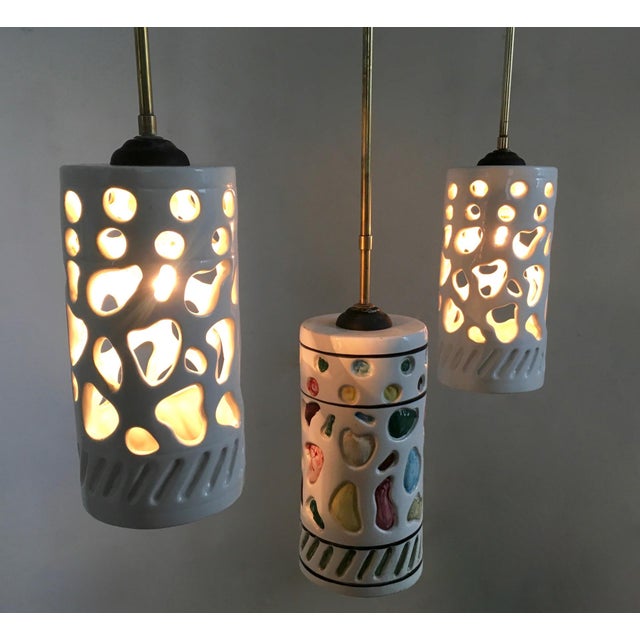 1960s Vintage Hanging Light with Cylindrical Ceramic Lampshades by Ceramiche Pucci, 1960s For Sale - Image 5 of 9