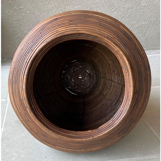 1980s Late 20th-Century Gabriella Crespi-Style Pencil Reed Rattan Pithos-Shape Floor Vase For Sale - Image 5 of 18