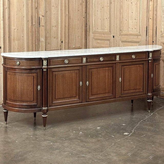 French Mid 20th Century Grand French Louis XVI Mahogany Round-Sided Buffet With Carrara Marble For Sale - Image 3 of 18