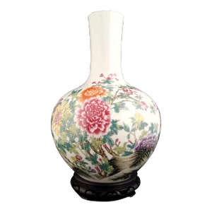 Chinese Porcelain Peony Tianqiuping