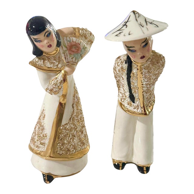 Vintage 1949 Asian Figurine Set – Hand-Painted White & Gold For Sale