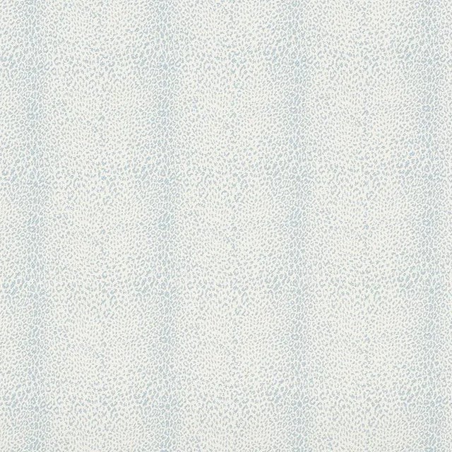 This fabulous, woven indoor/outdoor fabric features a small-scale, allover leopard design that is just right for layering....