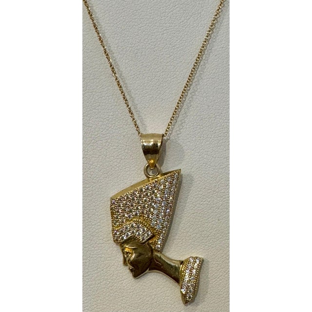 Vintage 1 Ct Diamond Face Pendant with hat 14 Karat Yellow Gold + Chain For Sale - Image 17 of 18