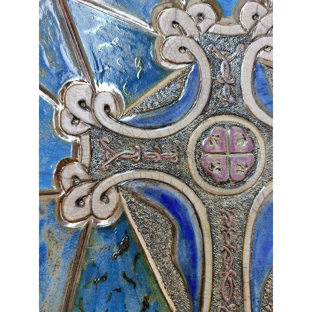 "Infinity between Weave and Geometry" is a unique Raku ceramic work, entirely hand-molded and decorated by artist Stefania...