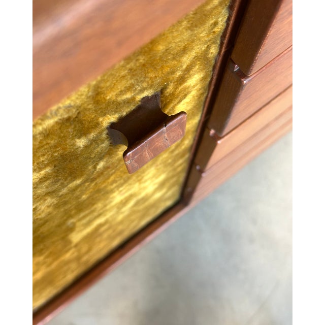 Teak Sideboard by Ilmari Tapiovaara for Permanente Mobili Cantù, 1950s For Sale - Image 13 of 18