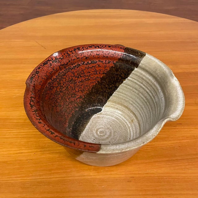 Mid 20th Century Studio Pottery Mixing & Serving Bowl With Handle For Sale - Image 5 of 18