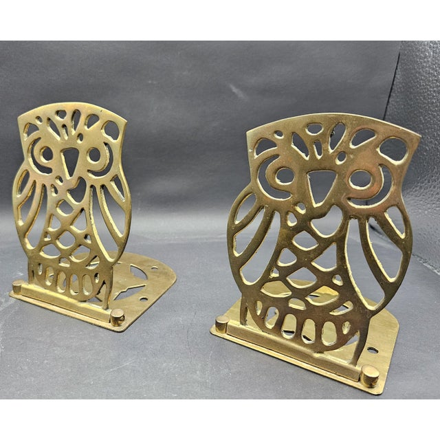 This marvelous pair of 2 Made in Taiwan owl shaped bookends are created in gorgeous vintage brass. Each bookend depicts a...