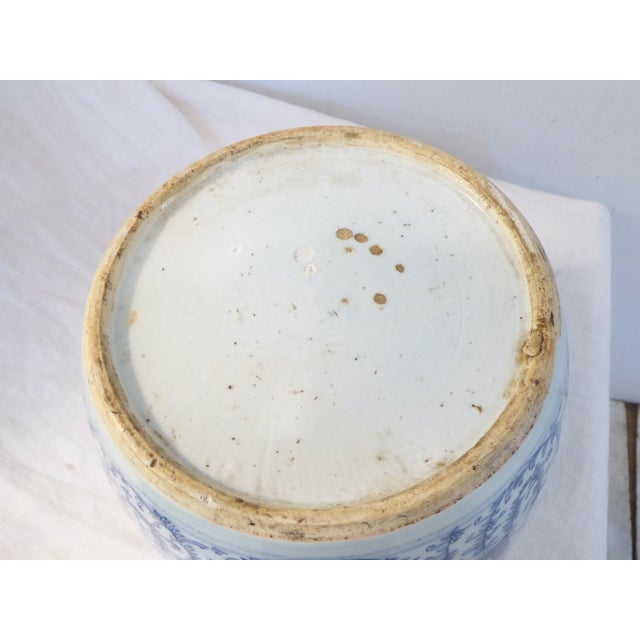 Chinese Antique Chinese Porcelain Storage Jar For Sale - Image 3 of 3