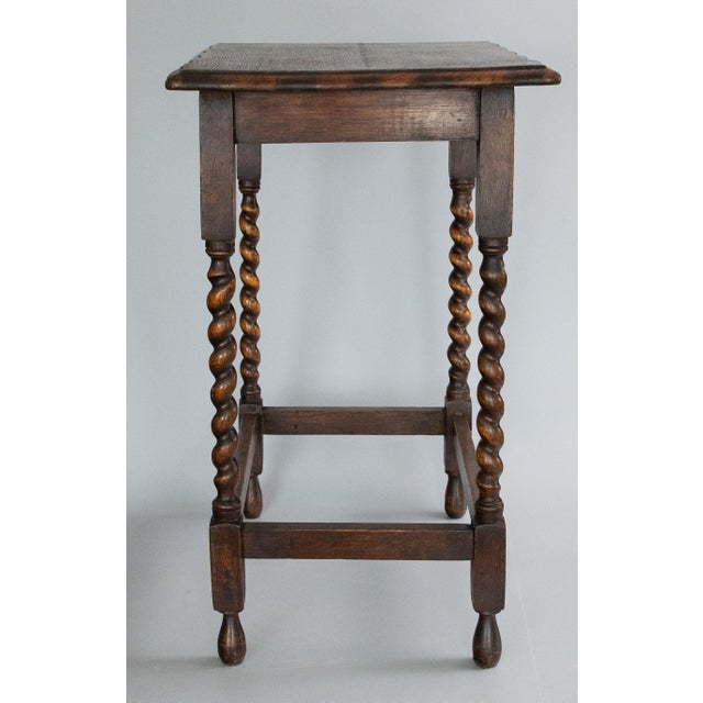 1910s Antique English Oak Barley Twist Scalloped Side Table For Sale - Image 5 of 10