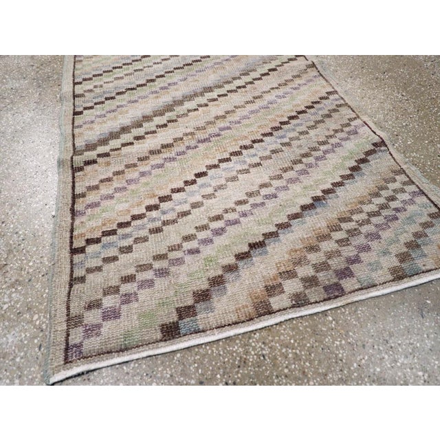 Beige Galerie Shabab Collection Mid-20th Century Turkish Anatolian Rug For Sale - Image 8 of 10