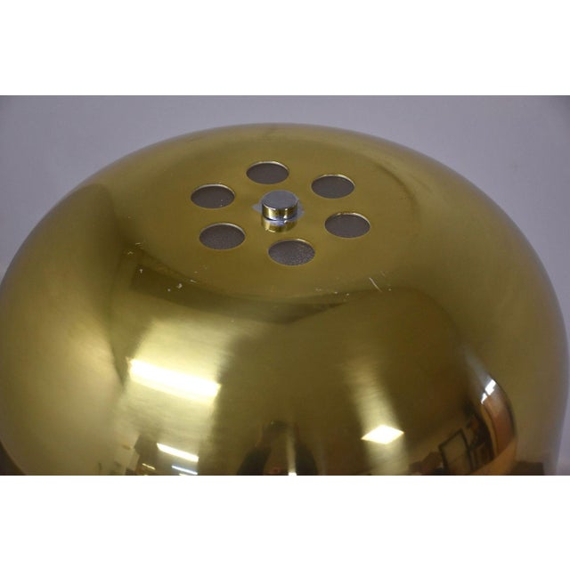 Mid-Century Modern 1960s Brass Mushroom Floor Lamp in the Style of Laurel For Sale - Image 3 of 8