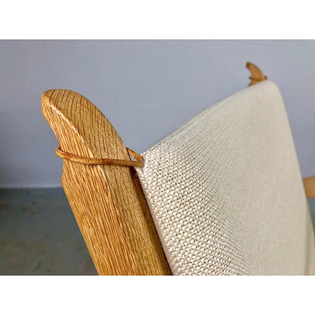 Set of Danish GE-284 Jubilee Lounge Chairs in Oak by Hans J. Wegner for Getama, 2003 For Sale - Image 12 of 14