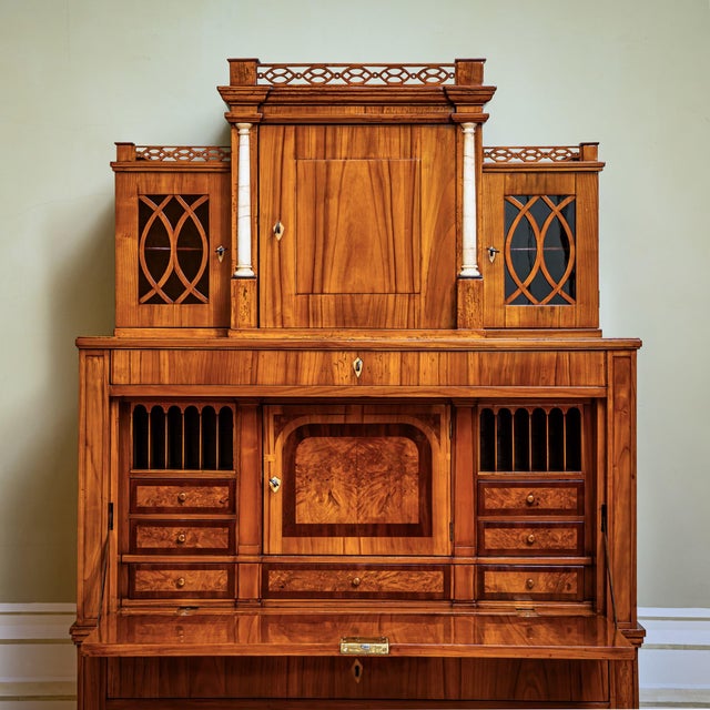 Biedermeier Secretary Desk with Upper Cabinet, Central Germany, 1820 For Sale - Image 6 of 12