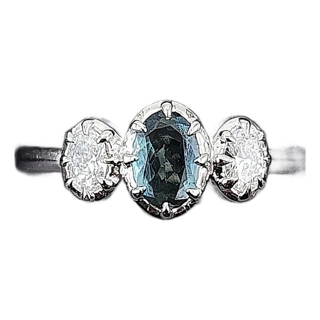 0.60 Ct Natural Alexandrite & Diamond Ring Size 6.5 For Sale