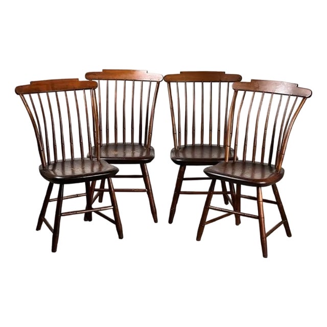 Antique Set of Four New Hampshire Step Down Windsor Chairs Signed j.r. Hunt C. Early 19th Century For Sale