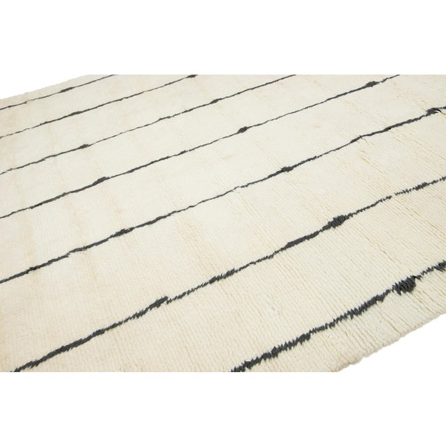 2020s Modern Geometric Moroccan Style Wool Rug in Ivory For Sale - Image 5 of 9