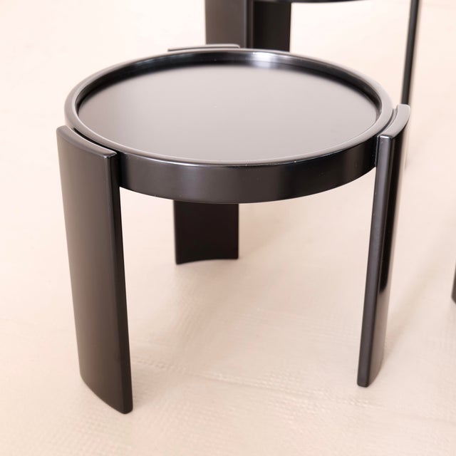 Wood Vintage 780 Nesting Tables by Gianfranco Fratti for Cassina, 1980s, Set of 4 For Sale - Image 7 of 10