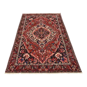 Bakhtiari Rug 7'1'' X 9'9'' Red Wool Semi-Antique Hand-Knotted Carpet