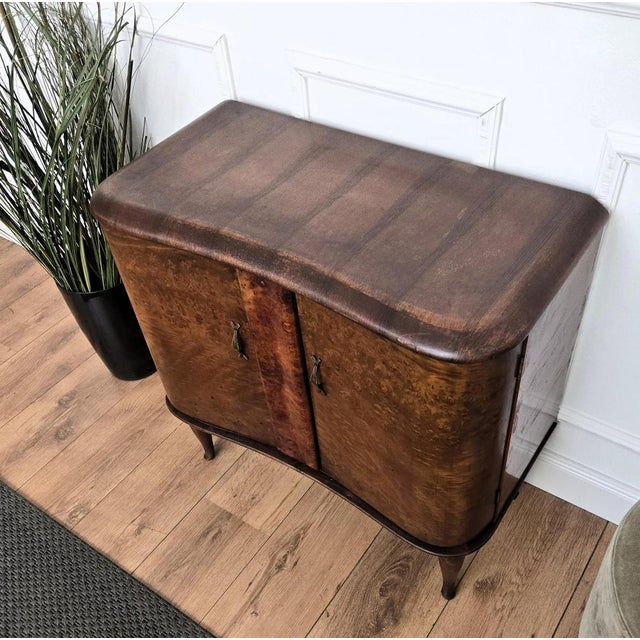Italian Art Deco Walnut Burl and Mirror Mosaic Dry Bar Cabinet by Paolo Buffa, 1940s For Sale - Image 11 of 12