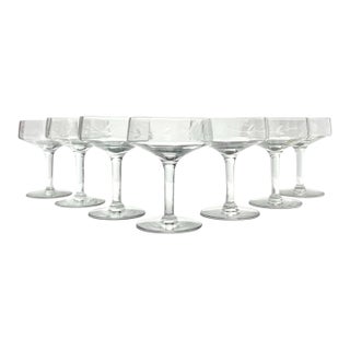1940s Vintage Set of 7 Coupe Optic Etched Flower Champagne Glasses For Sale