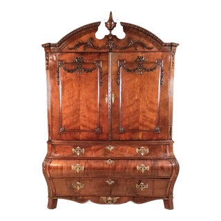 1750 Dutch Plum Pudding Mahogany Linen Press For Sale