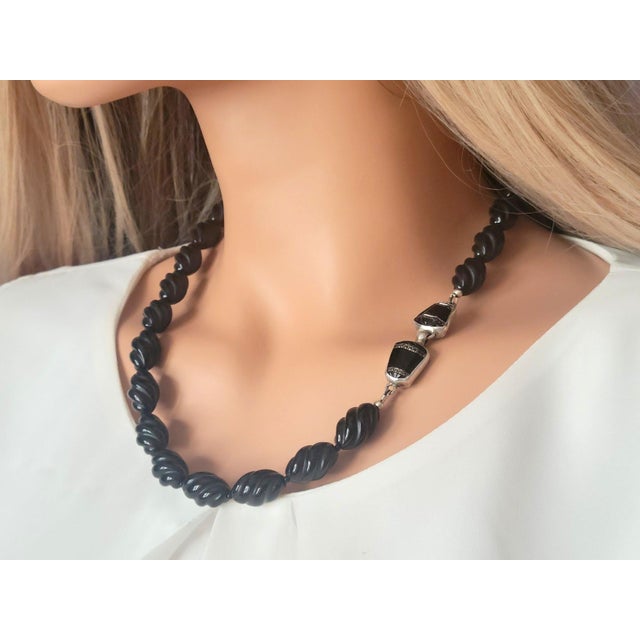 2020s Art Deco Style Black Onyx Beaded Necklace, Sterling Silver Clasp, 21.5" For Sale - Image 5 of 8