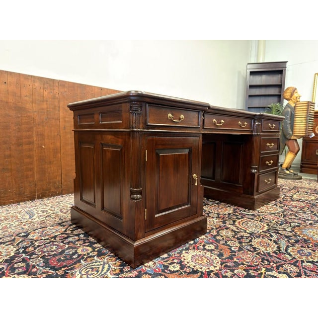 English Desk with Green Inlay For Sale - Image 5 of 18