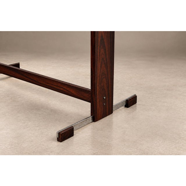 Extendible Brazilian Modern Dining Table in Rosewood with Chrome Details, Att. to Jorge Zalszupin, Brazil, 1960s For Sale - Image 14 of 17