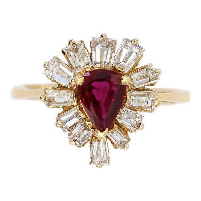 18k(750) Yellow Gold Natural Diamond Ballerina Ruby Ring, Size 6.5 For Sale
