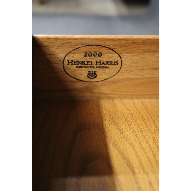 Henkel-Harris Georgian Style Mahogany Four-Drawer Chests, Pair, 2000 For Sale - Image 10 of 15