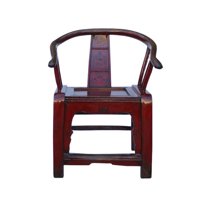 Red Lacquer Oriental Horse Shoe Curve Shape Accent Fusion Chair For Sale