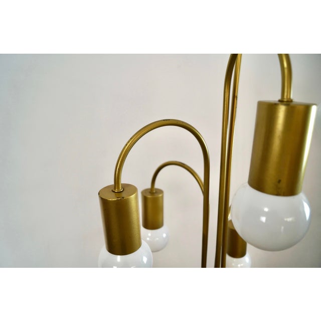 1970’s Mid-Century Modern Rattan & Gold Waterfall Floor Lamp For Sale - Image 9 of 12