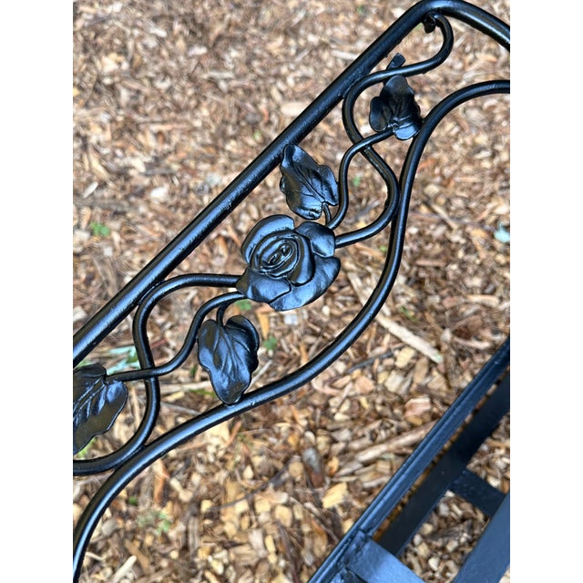 1950s Vintage Woodard Chantilly Rose Wrought Iron Spring Bouncer Armchair For Sale - Image 5 of 11