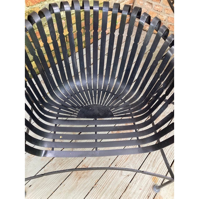 Russell Woodard Woodard Mid Century Modern Strap Iron Patio Set of 5 For Sale - Image 4 of 9