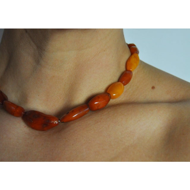 Art Deco Honey Amber Graduated Beads Necklace, 1920s For Sale - Image 6 of 10