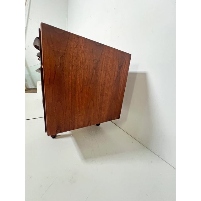 C. 1960s Jens Risom Mid-Century Walnut Credenza For Sale - Image 11 of 12