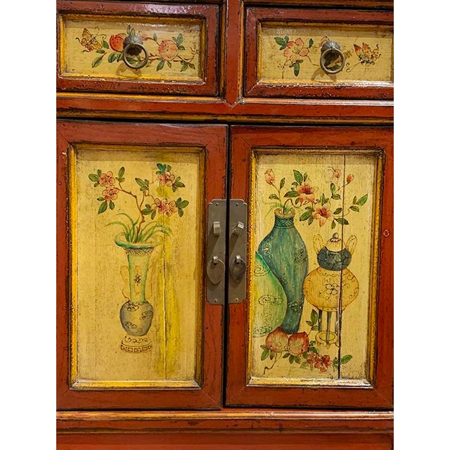 Chinese 1960s Asian Style Vintage Chest For Sale - Image 3 of 5