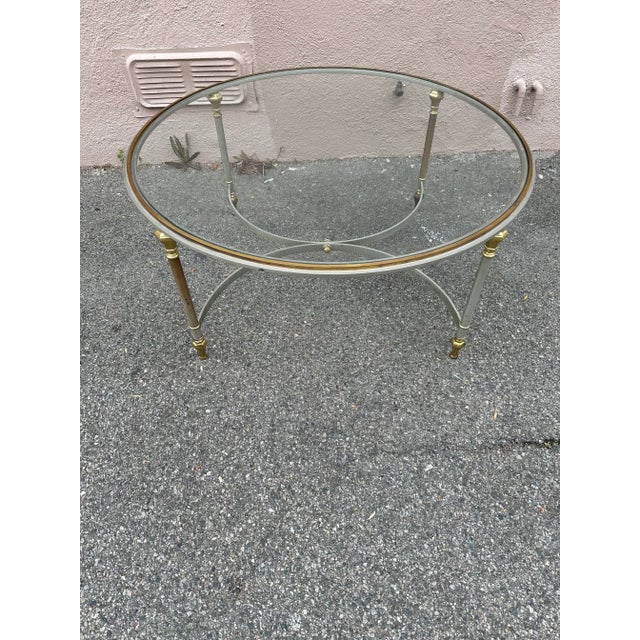1970s Italian Mid Century Modern Round Brass and Metal Table For Sale - Image 4 of 6