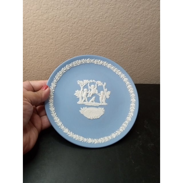 English 1982 Wedgwood Blue Jasperware Mother Plate From England For Sale - Image 3 of 6