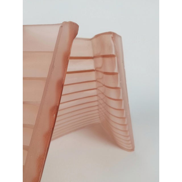 1980s Pink Glass Pergamo 38 Wall Sconces by A. Mangiarotti for Artemide, 1980s, Set of 2 For Sale - Image 5 of 18