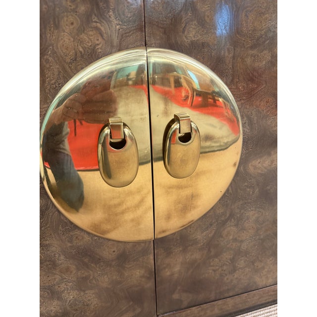 1970’s Burled Console Cabinet From Legendary Mastercraft Furniture For Sale - Image 9 of 12