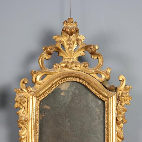 Carved and Gilded Wooden Mirrors For Sale - Image 5 of 9