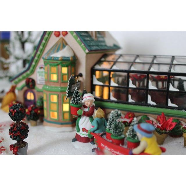 Mrs. Claus’ Greenhouse Diorama – Moore’s North Pole Storybook Collector’s Edition With Signed Book & Coa For Sale - Image 13 of 18