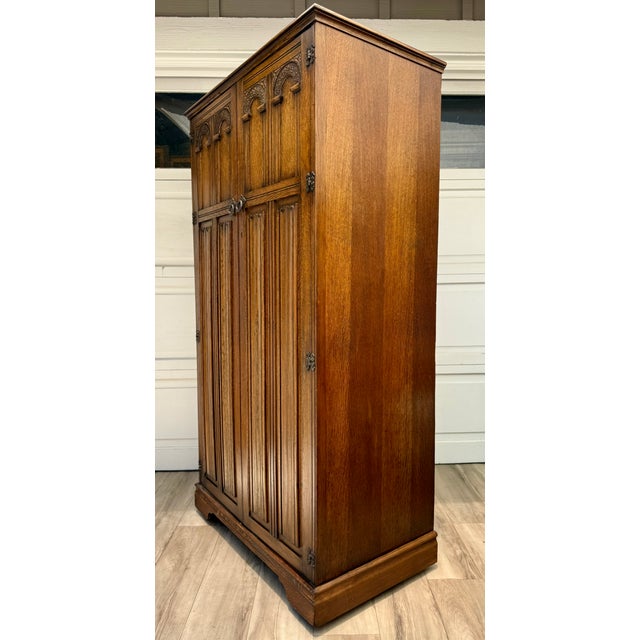 Vintage English Tudor Revival Oak Wardrobe Armoire by Crown Ay Furniture For Sale - Image 15 of 16