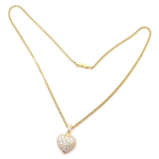 Cartier 18k Yellow Gold 2ct Diamond Pavé Large Heart Pendant Necklace For Sale In Philadelphia - Image 6 of 11