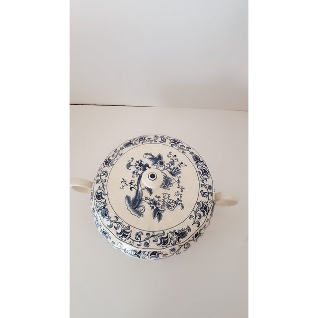 Asian Vintage Nikko Japan Double Phoenix Ming Tree Blue Pattern Six Piece Set For Sale - Image 3 of 13