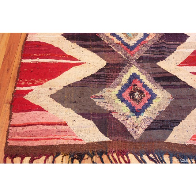 Mid 20th Century Nazmiyal Collection Vintage Moroccan Boucherouite Geometric Rug For Sale - Image 5 of 8