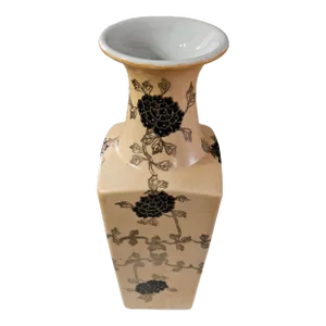 Japanese Porcelain Vase, Decorated in Hong Kong Circa 1960, Mid-Century Style